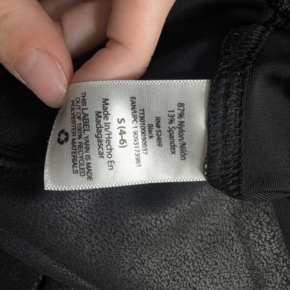 Time and Tru Black Faux Leather Look Leggings - Size Small (4–6) - Picture 4 of 6